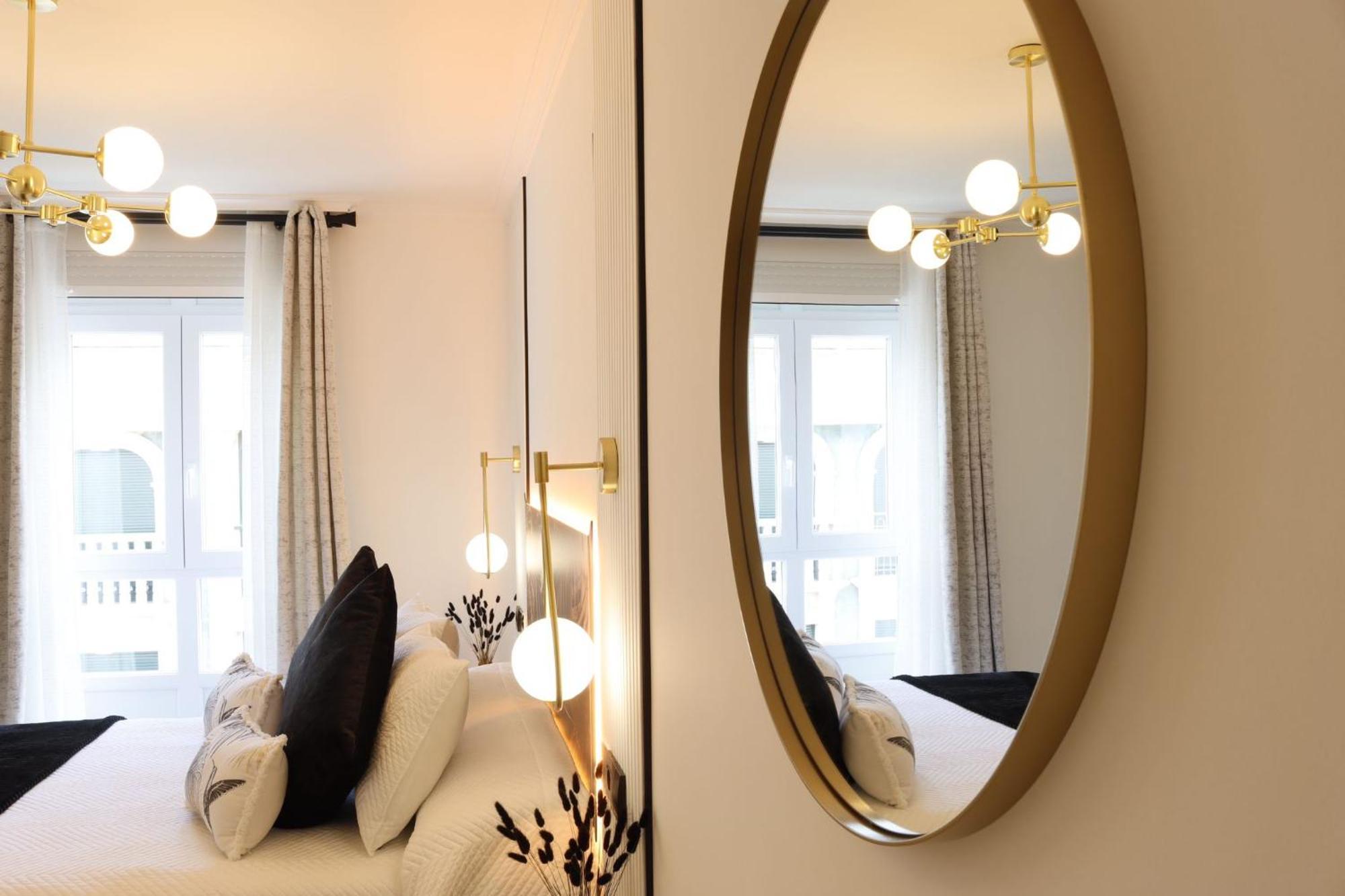 Apartamento Exclusivo Centrico Con Parking Estrella De Ribadeo II Екстериор снимка