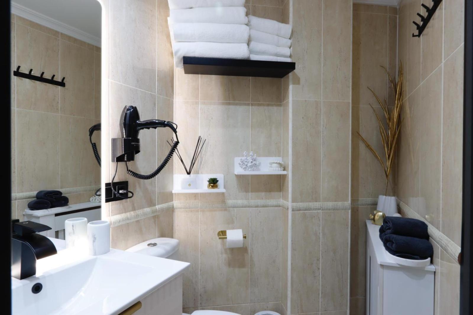 Apartamento Exclusivo Centrico Con Parking Estrella De Ribadeo II Екстериор снимка